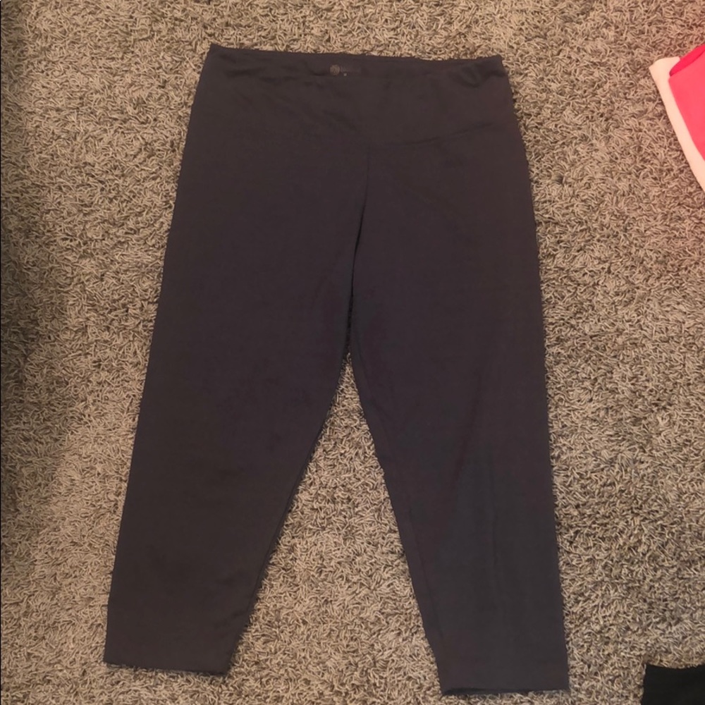 Balance collection Cropped workout pants